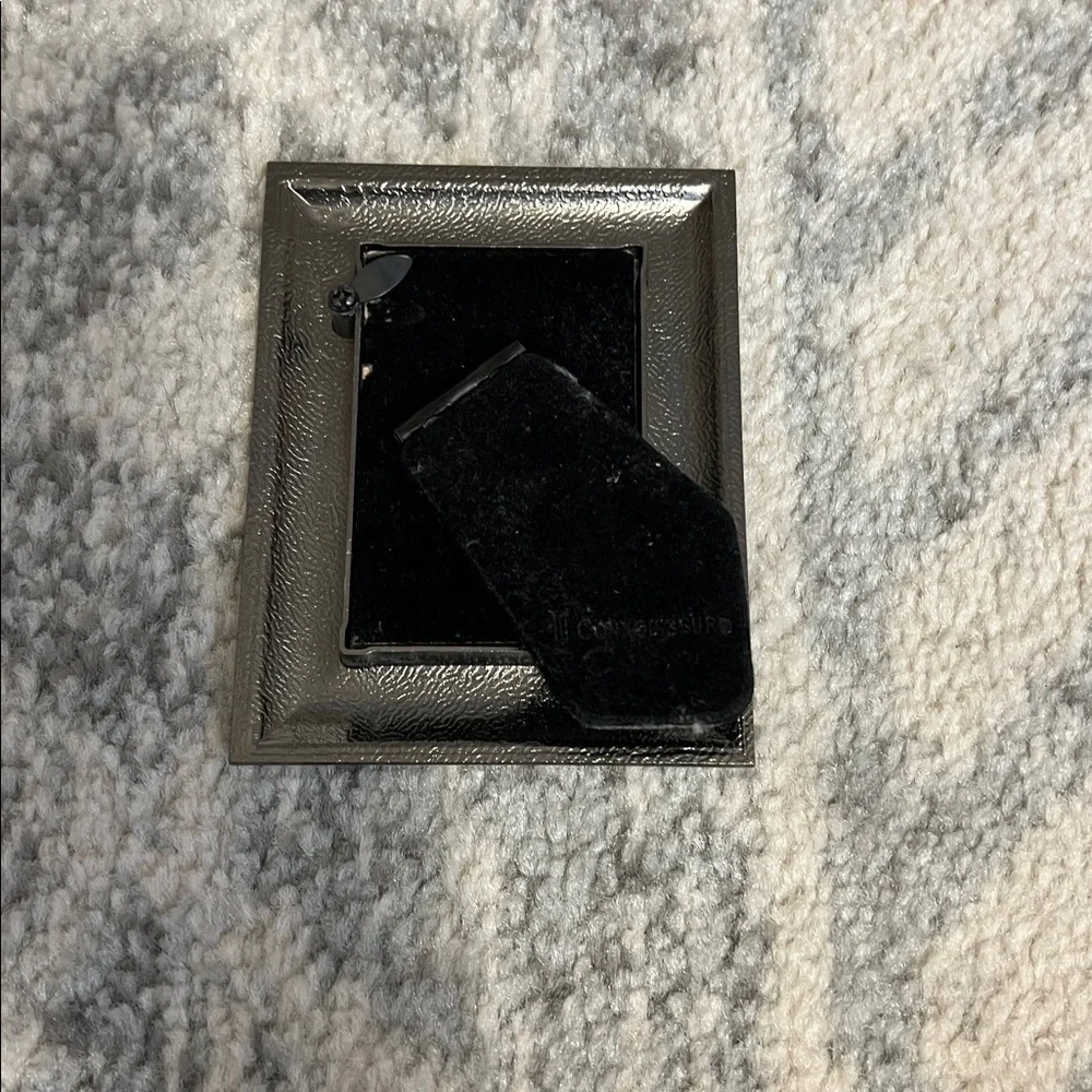 Elegant Silver Photo Frame
